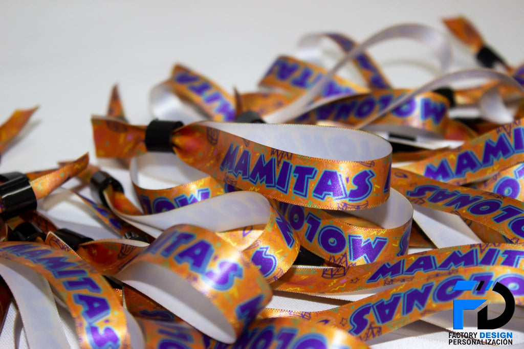 Pulseras de tela pack 10und.
